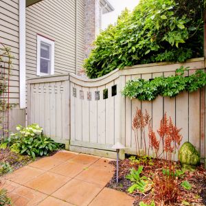 Davenport Custom Gate